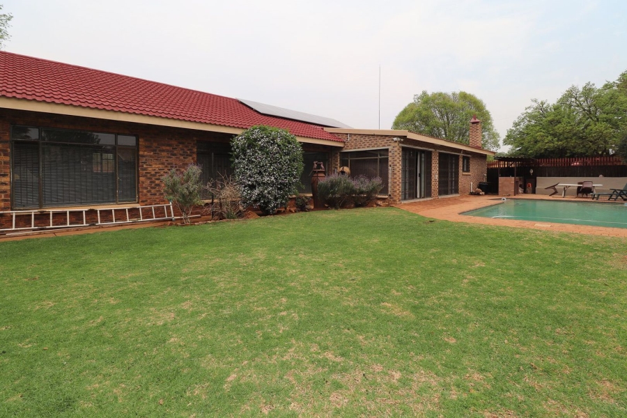 3 Bedroom Property for Sale in Stilfontein North West